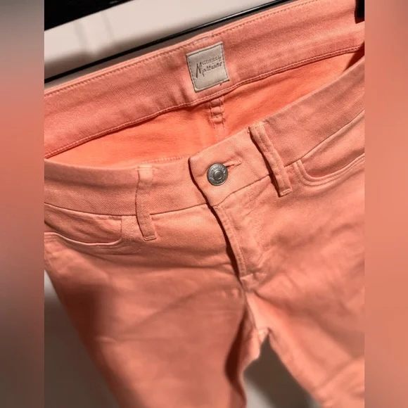 Marciano by Guess Brand New without tags Peach Skinny Jeans Size 25 - Picture 5 of 5